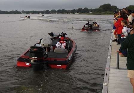 The first anglers take to the Harris Chain for one last push to the finish, where seven anglers will receive berths the most prestigious tournament in bass fishing, The Bassmaster Classic.