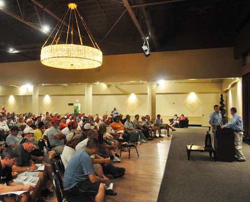 <p>
B.A.S.S. Tournament Director Chris Bowes gives the anglers the lowdown on the Lake Erie event.</p>