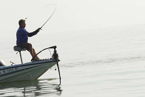 <p>
Brian Metry throws out a crankbait.</p>