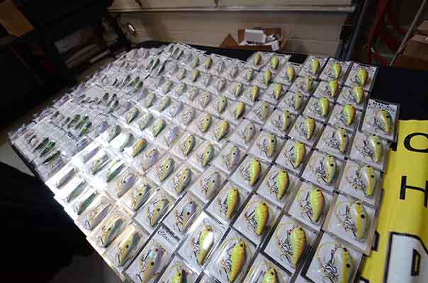 <p>
Luck "E" Strike gave a crankbait to each angler as well.</p>