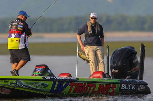 <p>Lowen is quickly getting to his limit and they are getting bigger.</p>