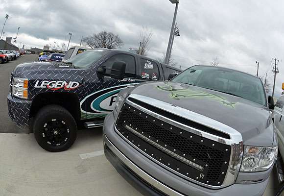 Jonathon VanDamâs Tundra (right) sports Rigid lights. Chris Laneâs Diesel Silverado is riding high.