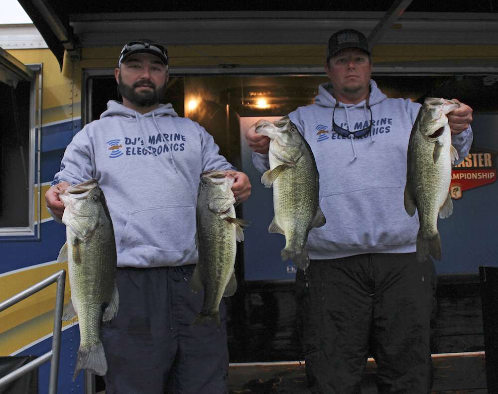 Carter Day and Scotty Gilley (21st, 19-0)