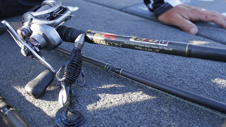 CLIFF CROCHET<br>
The Cajun Baby put on a show on Day 3 after catching a limit weighing 18 pounds, 4 ounces to close out the win. Cliff Crochet got it done with a Luck-E-Strike 4.5 inch Ringmaster, black with blue flake. Crochet rigged the creature bait to a 6/0 Strike King Hack Attack Heavy Cover Flipping Hook and 1 1/2-ounce weight. 