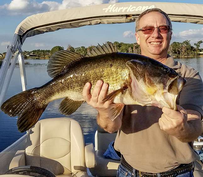 <b>Frank Rubino</b> 
<br>Florida
<br>11-1
<br>Little Lake Sawyer, Florida
<br>1/16-ounce wacky rig (green pumpkin candy stickworm)