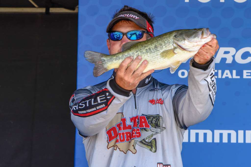 Robbie Latuso, 47th, 11-9