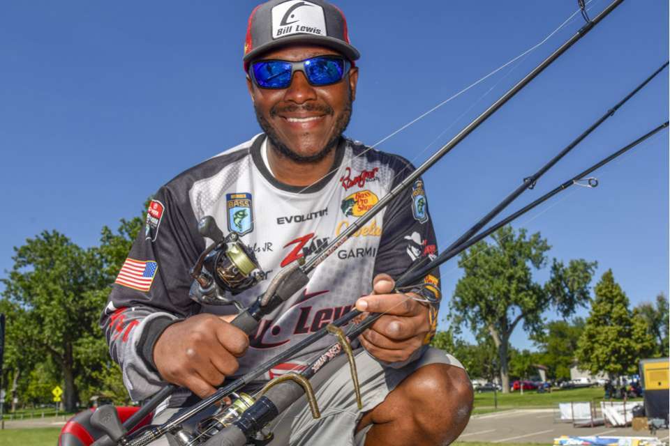 <b>Lake Oahe </b><br>
To score the win during June, Mark Daniels Jr. used a drop shot and Ned Rig. 
