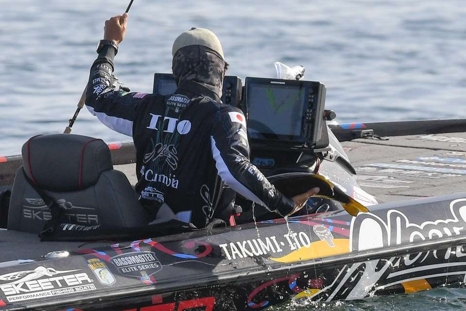 <h4>Taku Ito (6th; 80-10)</h4>
A duo of finesse baits were best bets for Taku Ito. 