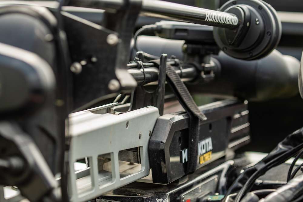 A necessity on Elite Series boats, Humminbird 360 is shown here offset from the trolling motor shaft to reduce interference between technology. 